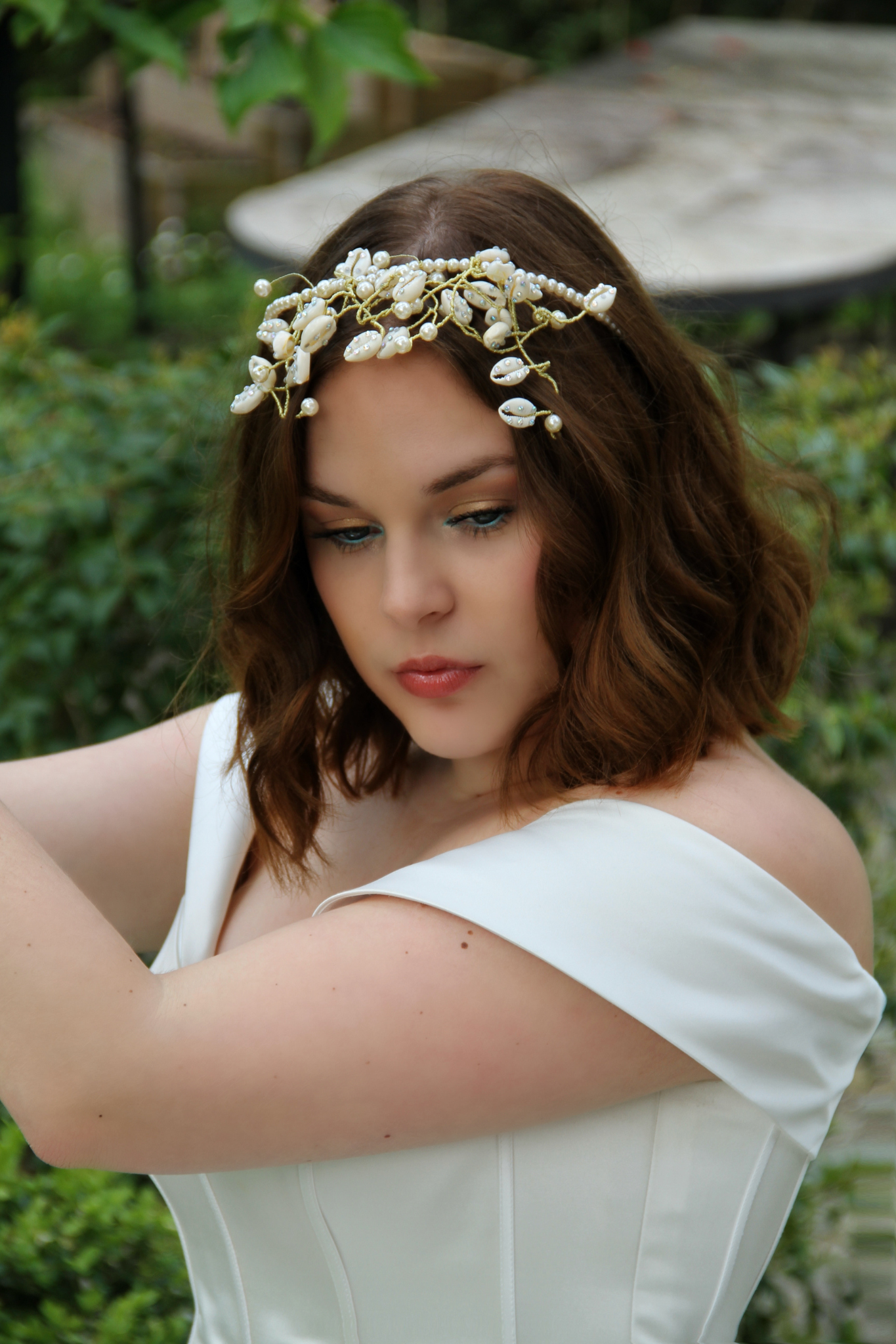 SKY – Bijou de tête perlé | Collection Strass & Cauries