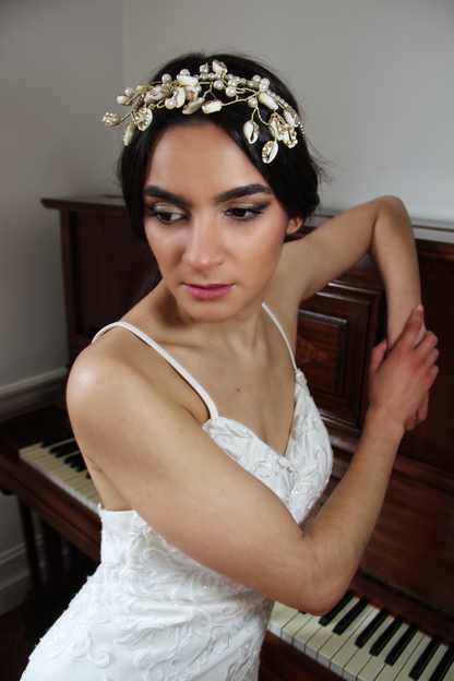 GOLD – Bijou de tête perlé | Collection Strass & Cauries