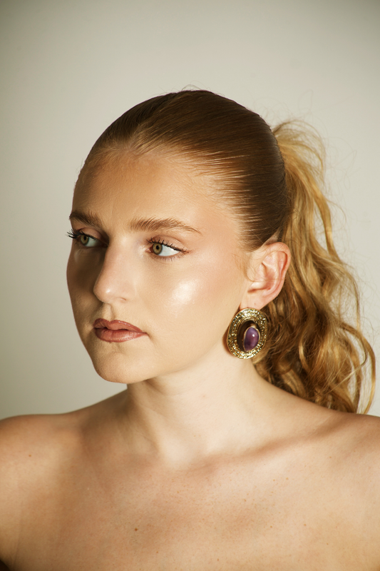 Flora – Boucles d'oreilles cauris violet